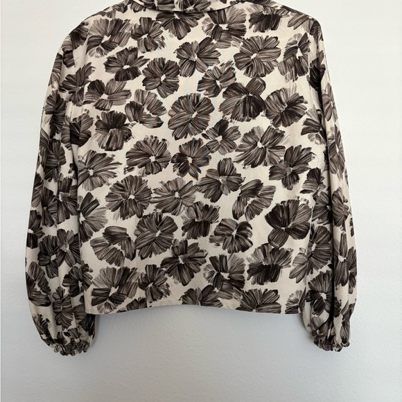 VTG Giambattista Valli Women's Top Size
46/L Floral Button Up Blouse - Picture 2 of 5